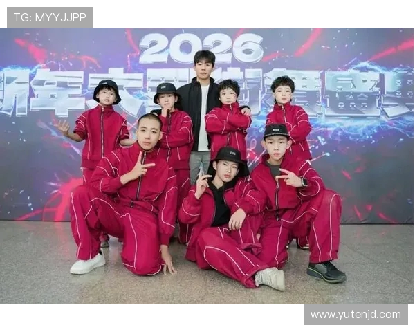 成都街舞队创新高引领全国街舞配合排名新潮流